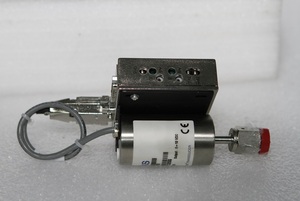 MKS Baratron R750B11TCD2GG Signal Conditioner